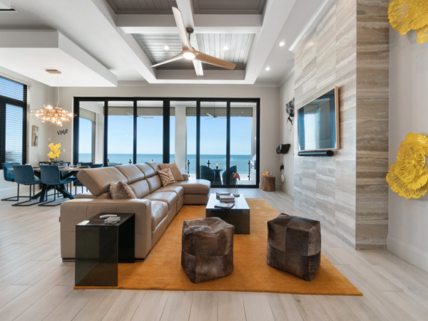 Beachfront Home in Fort Myers with Panoramic Gulf Views